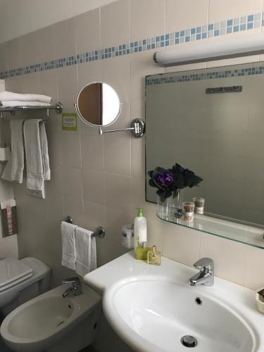 Baia Bianca Hotel 3*