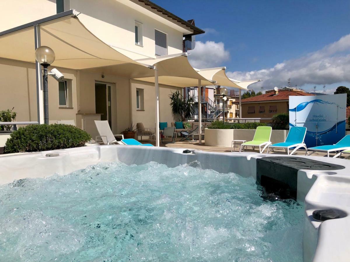 Hotel Baia Bianca 3*